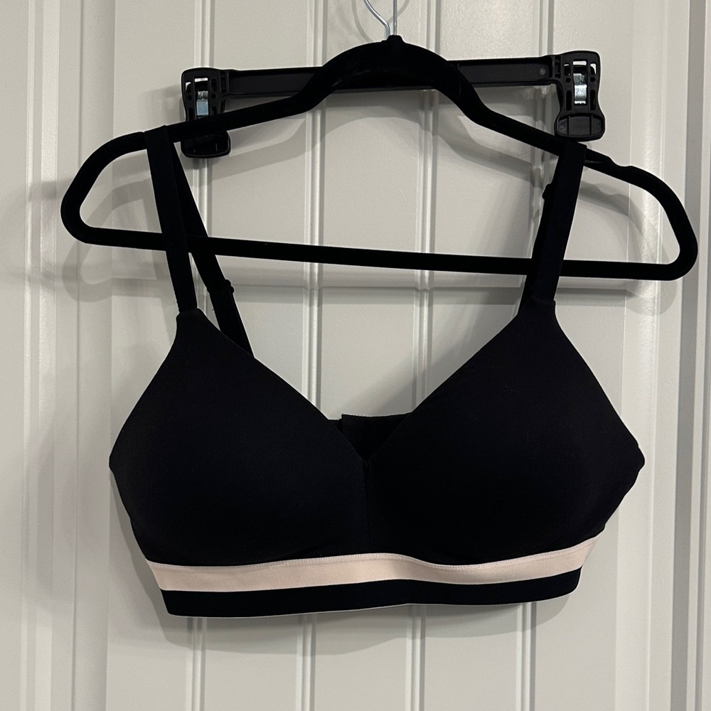 Hanes Black and Cream Women's Bra